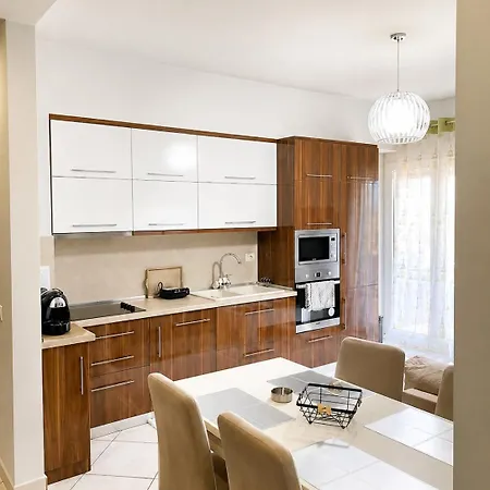 Apartment Modern *